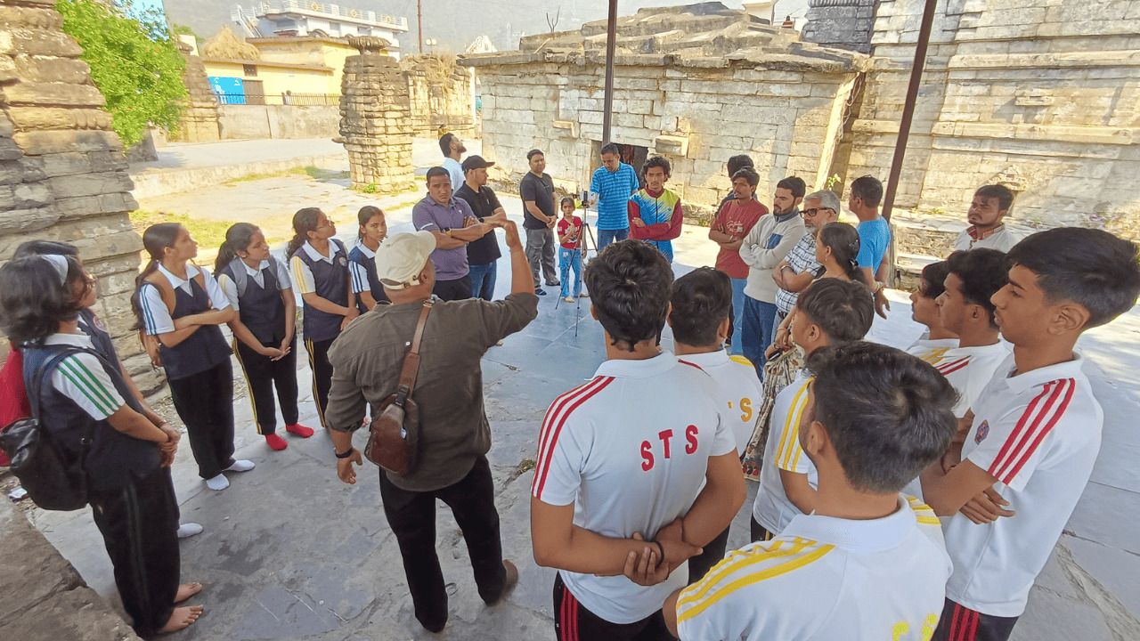 Cultural experience in Srinagar Garhwal